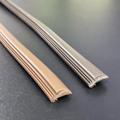 Πόρτα Weatherstrip PVC cOem τύπων αυλακώσεων εύκολο να εγκαταστήσει το CE εγκεκριμένο