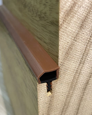 Ειδικό διαμορφωμένο Co-Extrusion καφετί χρώμα 10*6mm λουρίδων σφράγισης Weatherstripings